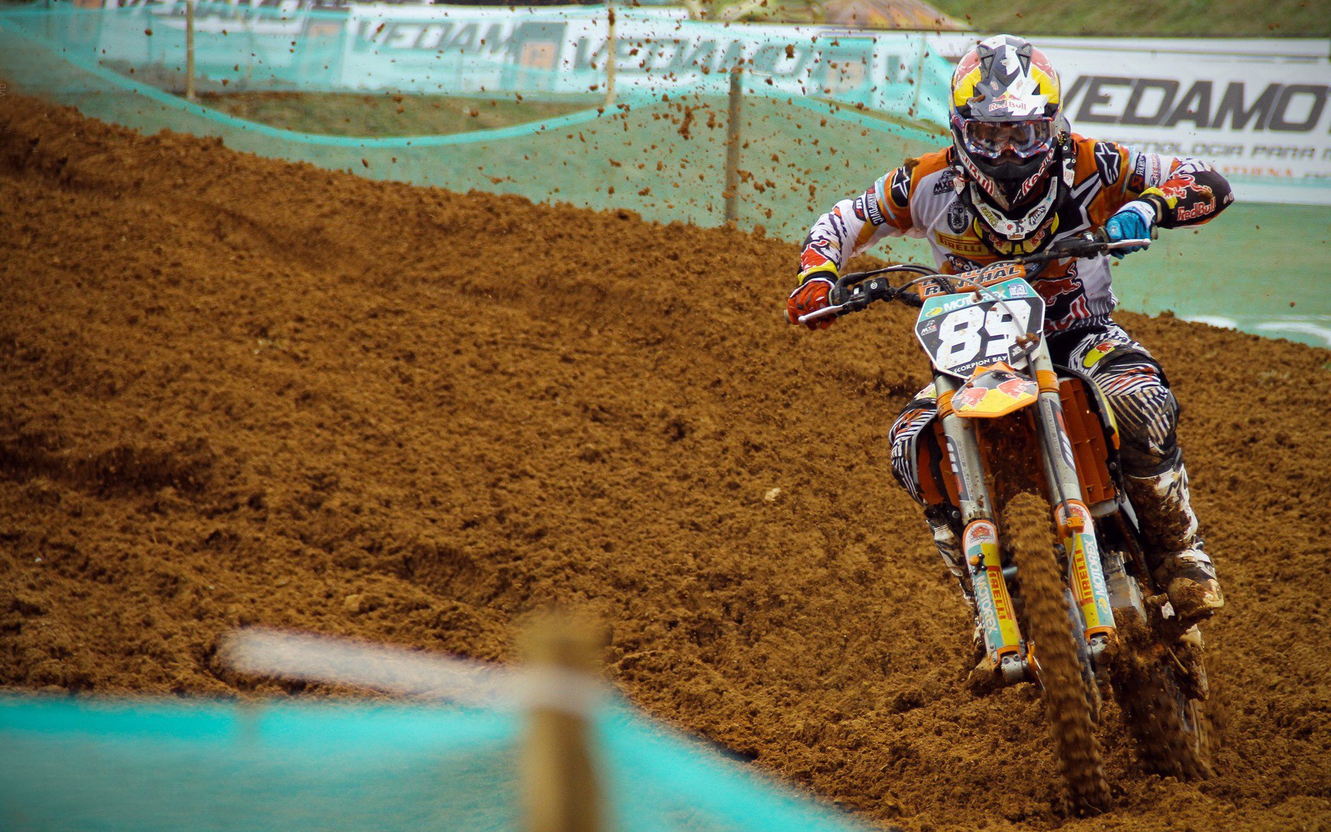 法甲夜场大战,精彩传球和精彩扑救交相辉映,法甲足球比赛