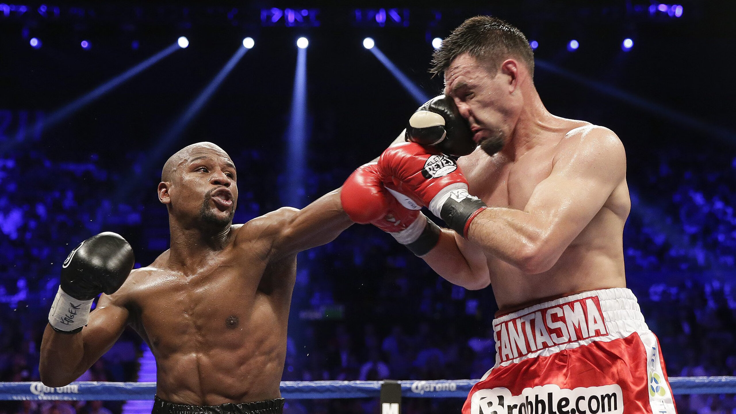 西甲：马德里德比战，马竞在补时绝杀皇马，马德里竞技的比赛